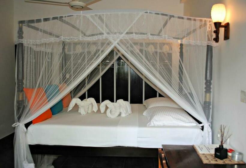 Номер Стандарт Вид на Сад, Wasantha Garden Hotel Restaurant & Ayurvedic Treatment