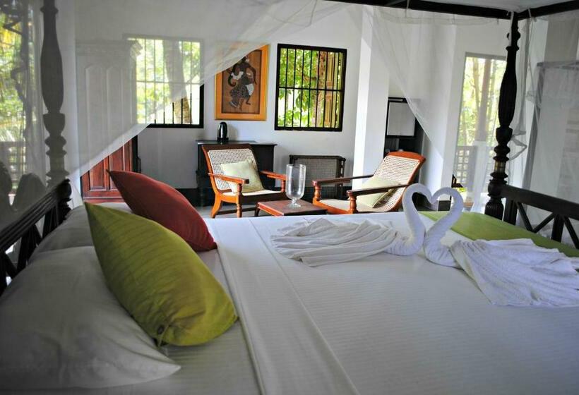 Семейный Номер, Wasantha Garden Hotel Restaurant & Ayurvedic Treatment