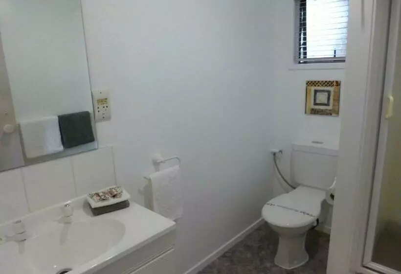 Standard-studio, Opua Boutique Seaview Motel
