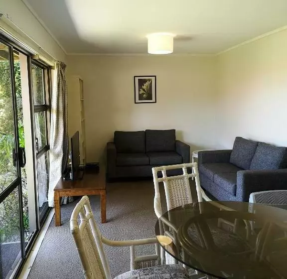 Huoneisto 1 Makuuhuone Pohjakerros, Opua Boutique Seaview Motel