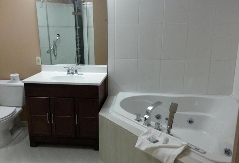 מיטת קינג בסוויטה, Sunrise Motel