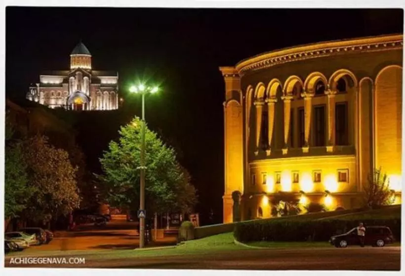 اتاق استاندارد چهار تخته, Kutaisi Best Guest House