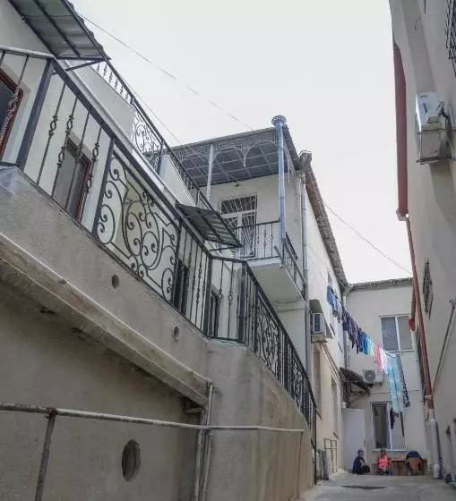 اتاق سوپریور, Kutaisi Best Guest House