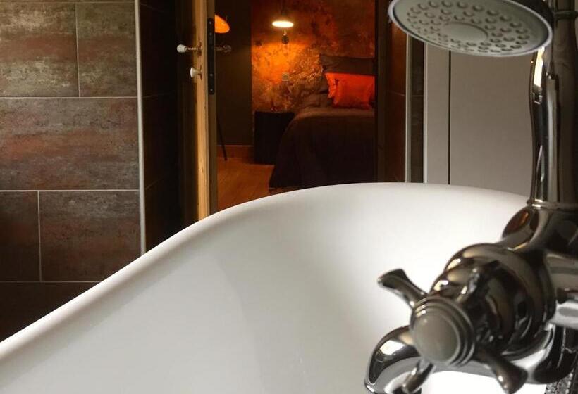 חדר דחוקס עם מיטת קינג, Au Moulin Des Fées   Maison D Hôtes Cascades Du Hérisson