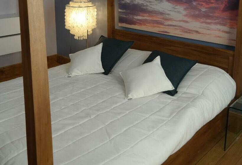 חדר סטנדרט עם מיטת קווין, Au Moulin Des Fées   Maison D Hôtes Cascades Du Hérisson