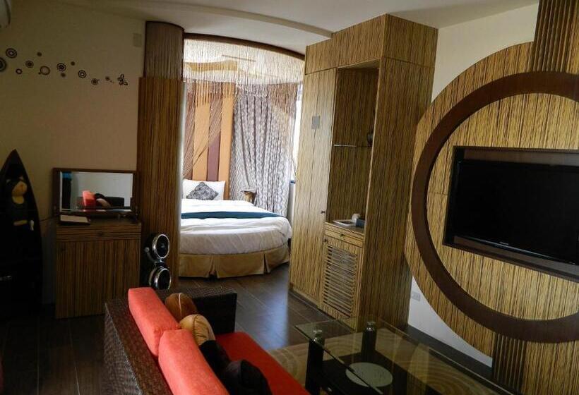 اتاق استاندارد با تخت بزرگ, The Domed Tile Bb