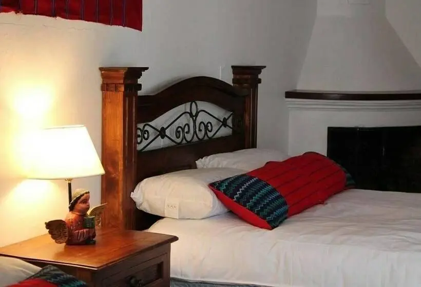 اتاق خانوادگی, Casa Del Arco