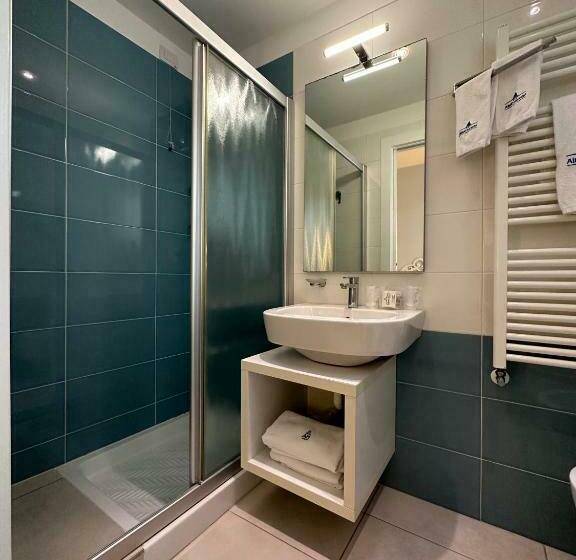 غرفة قياسية, Albatros