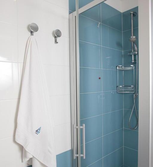 غرفة كومفورت ثلاثية, Albatros