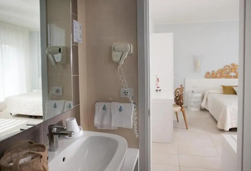 Triple Room Sea View, Albatros