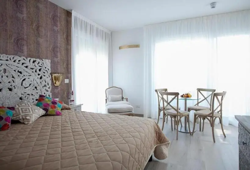 Deluxe Suite Sea View, Albatros