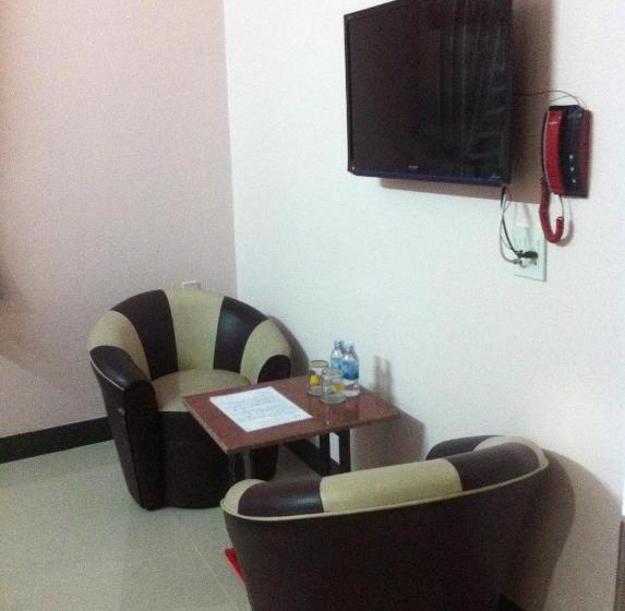 اتاق راحتی سه تخته, Ban Mai Hotel 66