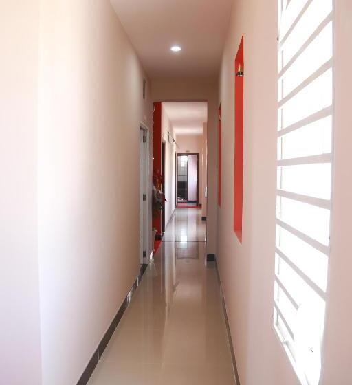 اتاق راحتی سه تخته, Ban Mai Hotel 66