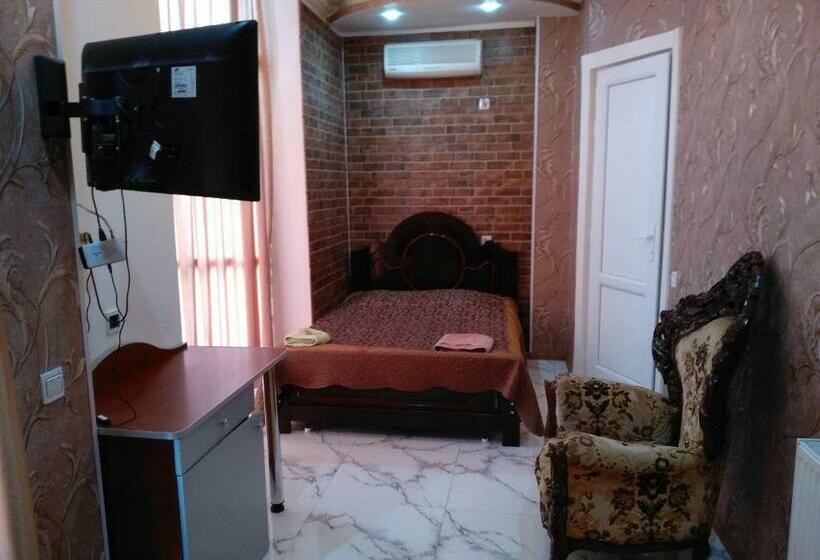 اتاق استاندارد, Edemi