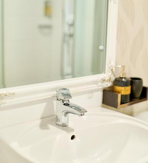 Номер Стандарт Трехместный, Evianne Boutique