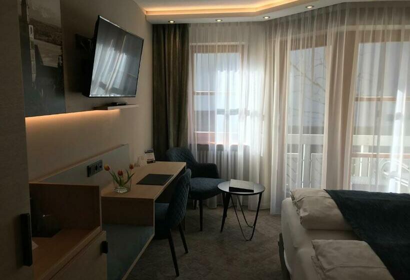 스탠다드 발코니 룸, Garni Villa Rosengarten