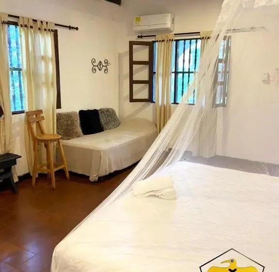 デラックストリプルルーム, Minca   La Casona