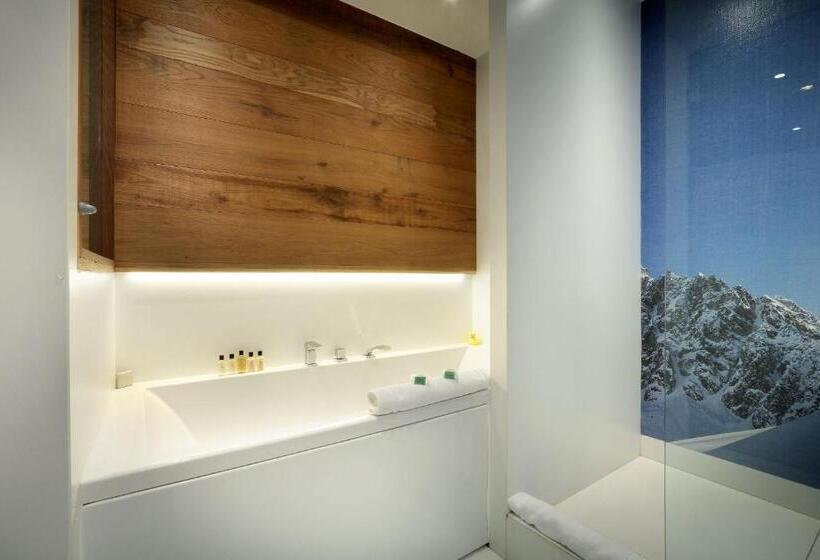 سوییت جونیور لوکس, Pashmina Le Refuge