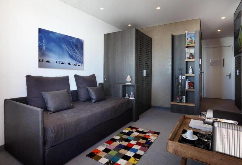 اتاق استاندارد سه نفره, Pashmina Le Refuge