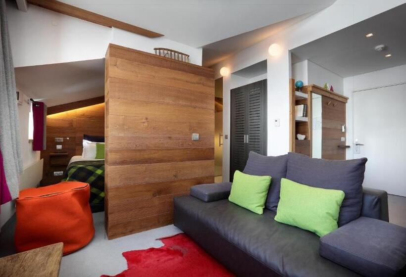 اتاق استاندارد سه نفره, Pashmina Le Refuge