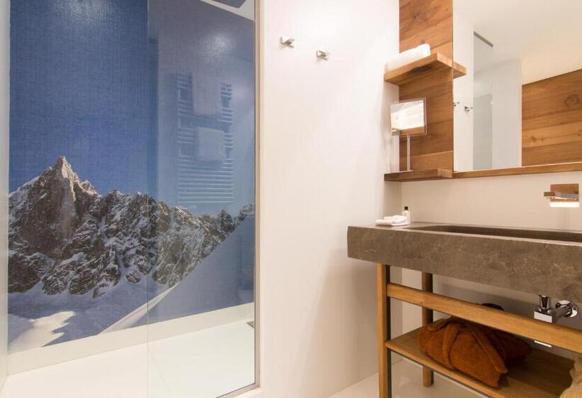 اتاق لوکس سه تخته, Pashmina Le Refuge