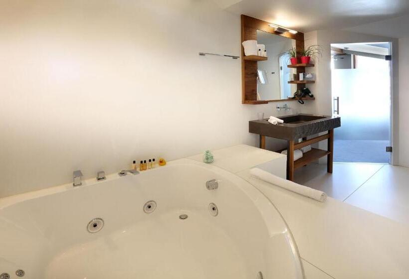 سوئیت دلوکس 2 خوابه, Pashmina Le Refuge