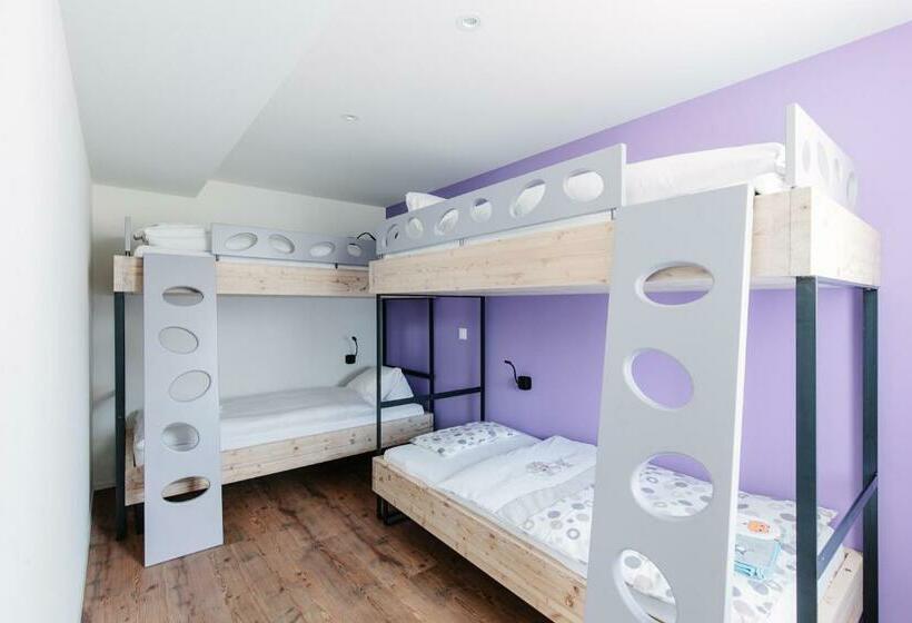 سوییت خانوادگی, Randolins Familienresort