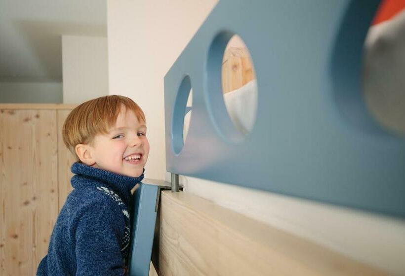 سوییت خانوادگی, Randolins Familienresort