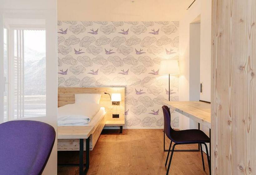 سوییت خانوادگی, Randolins Familienresort