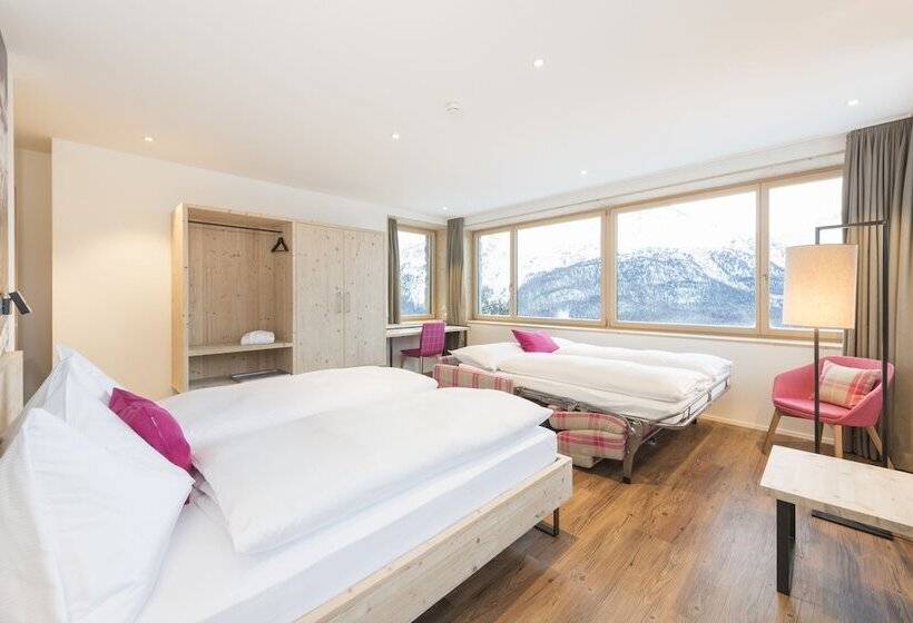 اتاق خانوادگی, Randolins Familienresort