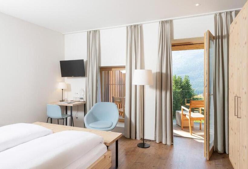 استودیو خانوادگی, Randolins Familienresort