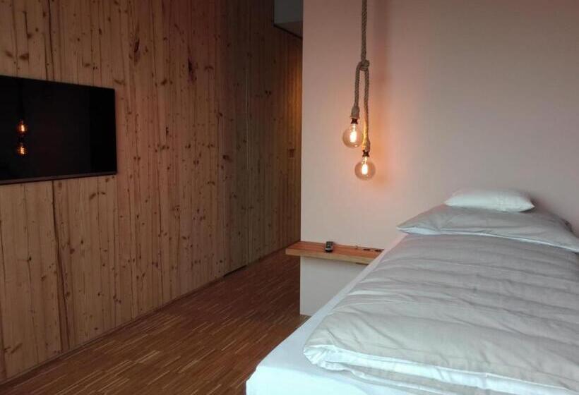 Одноместный Номер Стандарт Адаптированный для Инвалидов, & Restaurant Zur Glocke