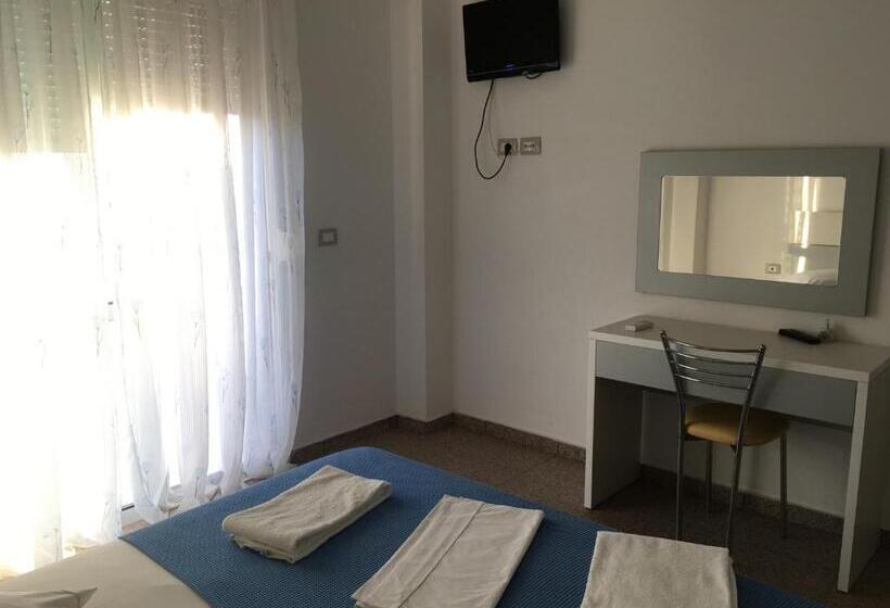 חדר דלוקס עם מרפסת, Stolis