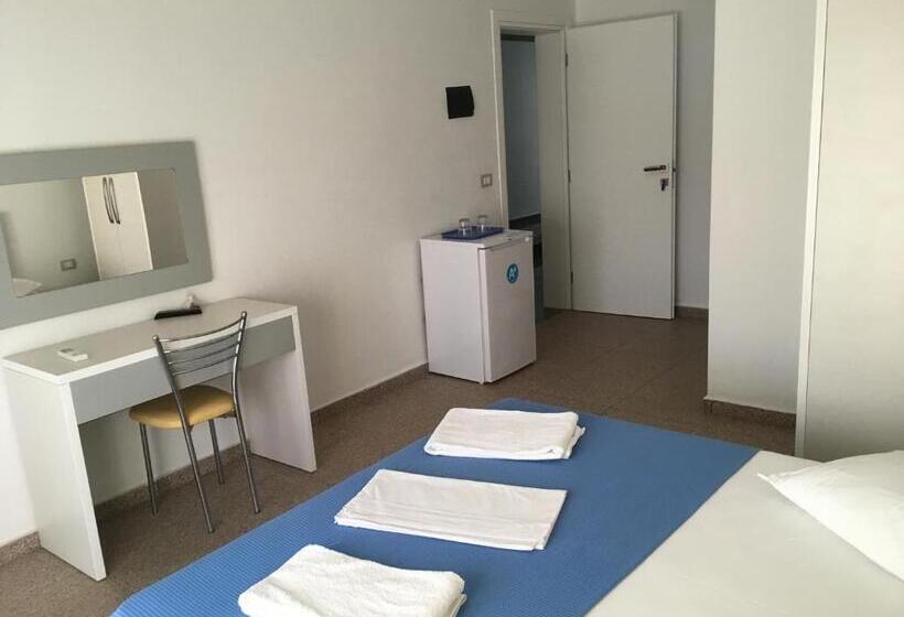 חדר דלוקס עם מרפסת, Stolis