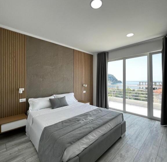 חדר דלוקס עם מרפסת נוף לים, Stolis