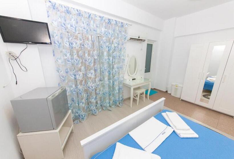 חדר דלוקס עם מרפסת, Stolis