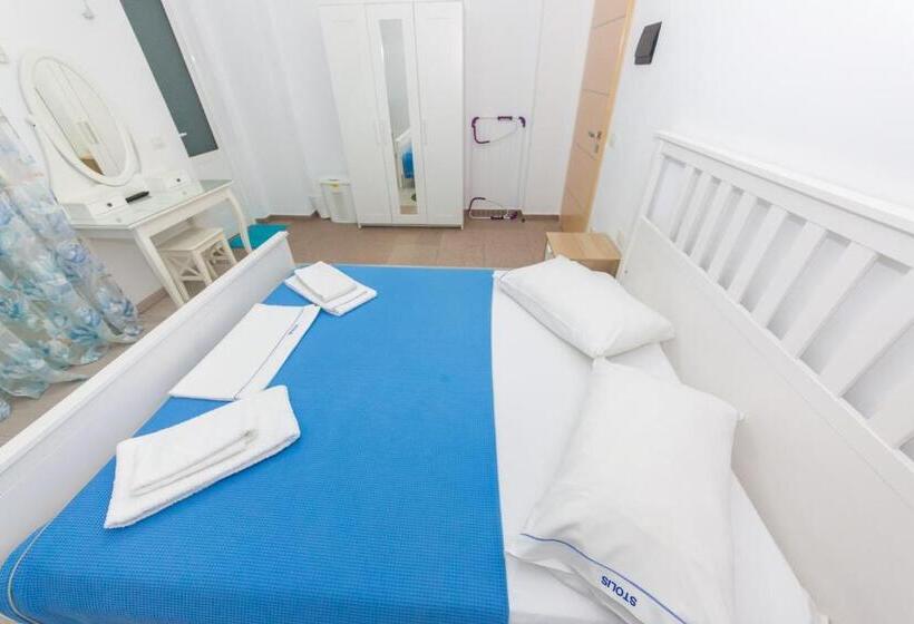 חדר דלוקס עם מרפסת, Stolis