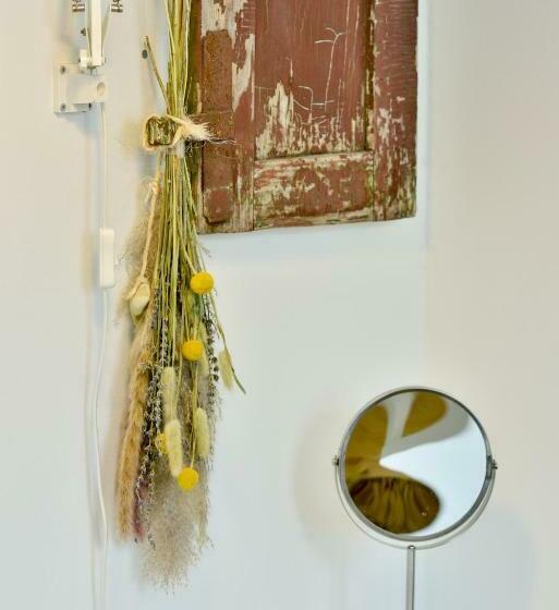 اتاق استاندارد با سرویس بهداشتی مشترک, Kiez Hostel Berlin