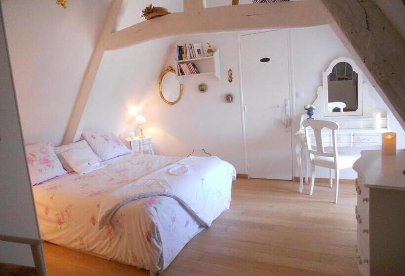 Люкс Дюплекс, La Maison Du Phare De Honfleur Chambre D Hôtes B&b  Jacuzzi   Shabby Chic