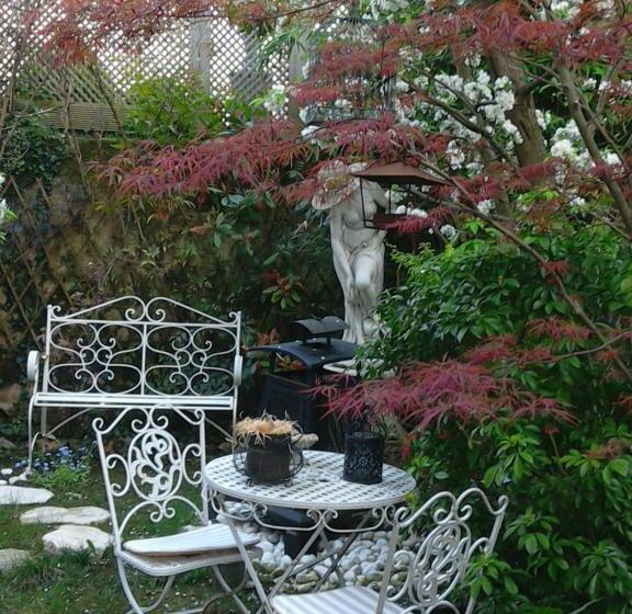 Люкс Дюплекс, La Maison Du Phare De Honfleur Chambre D Hôtes B&b  Jacuzzi   Shabby Chic