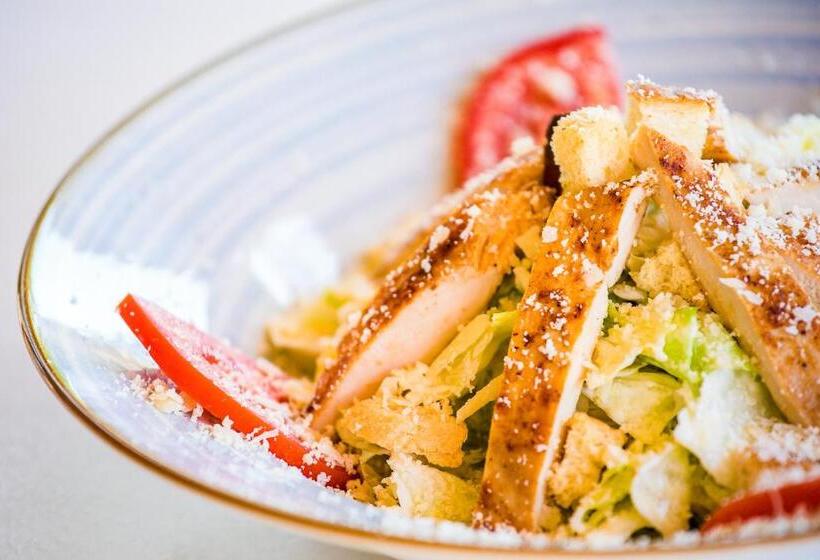 디럭스 룸, Q Hotel