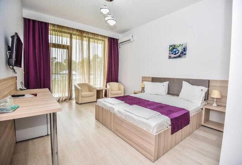 수피리어 룸, Q Hotel