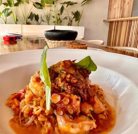 스탠다드 룸 공동 욕실, Tiki Hut Hostel