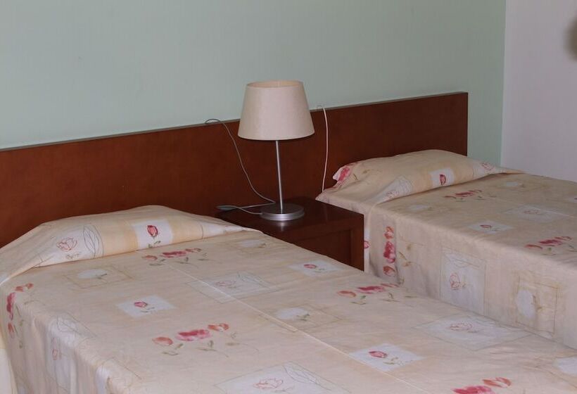 1침실 발코니 아파트 풀장 전망, Apartamentos Santa Teresinha