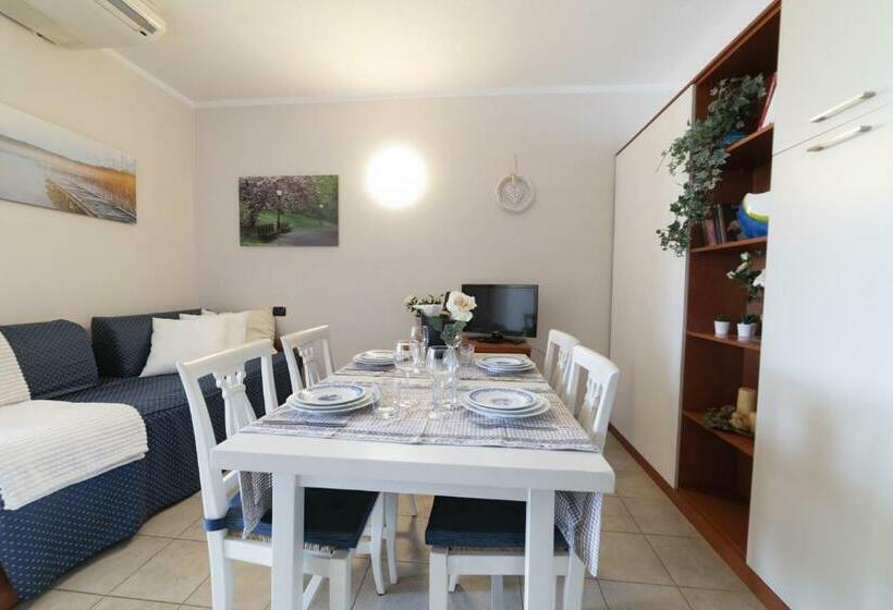 استودیو استاندارد با بالکن, Beverly Park Residence