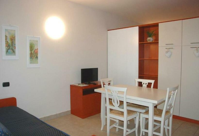 استودیو استاندارد با بالکن, Beverly Park Residence