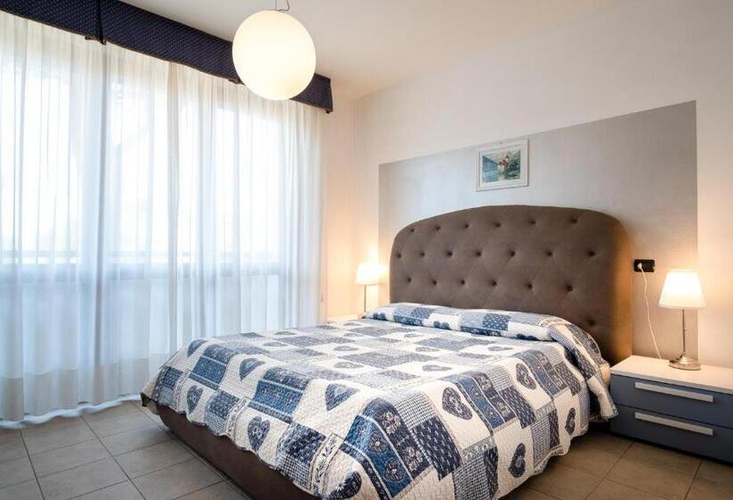 آپارتمان 2 خوابه با بالکن, Beverly Park Residence