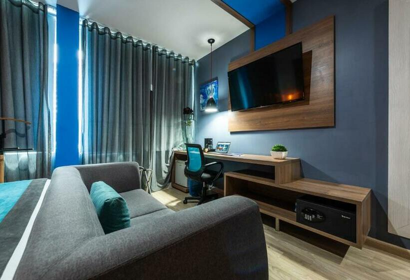 חדר פרמיום, Blue Concept