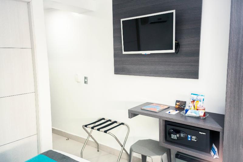 Quarto Estandar, Blue Concept
