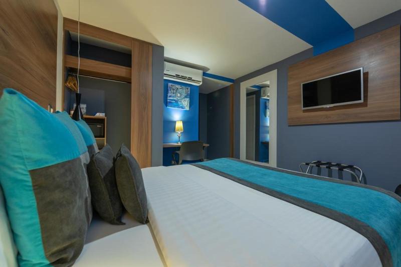 Quarto Premium, Blue Concept